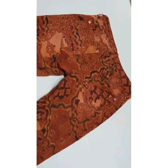Pilcro Anthropologie The Slim Boyfriend Jeans Orange Motif Distressed Sz 26 - Picture 2 of 4